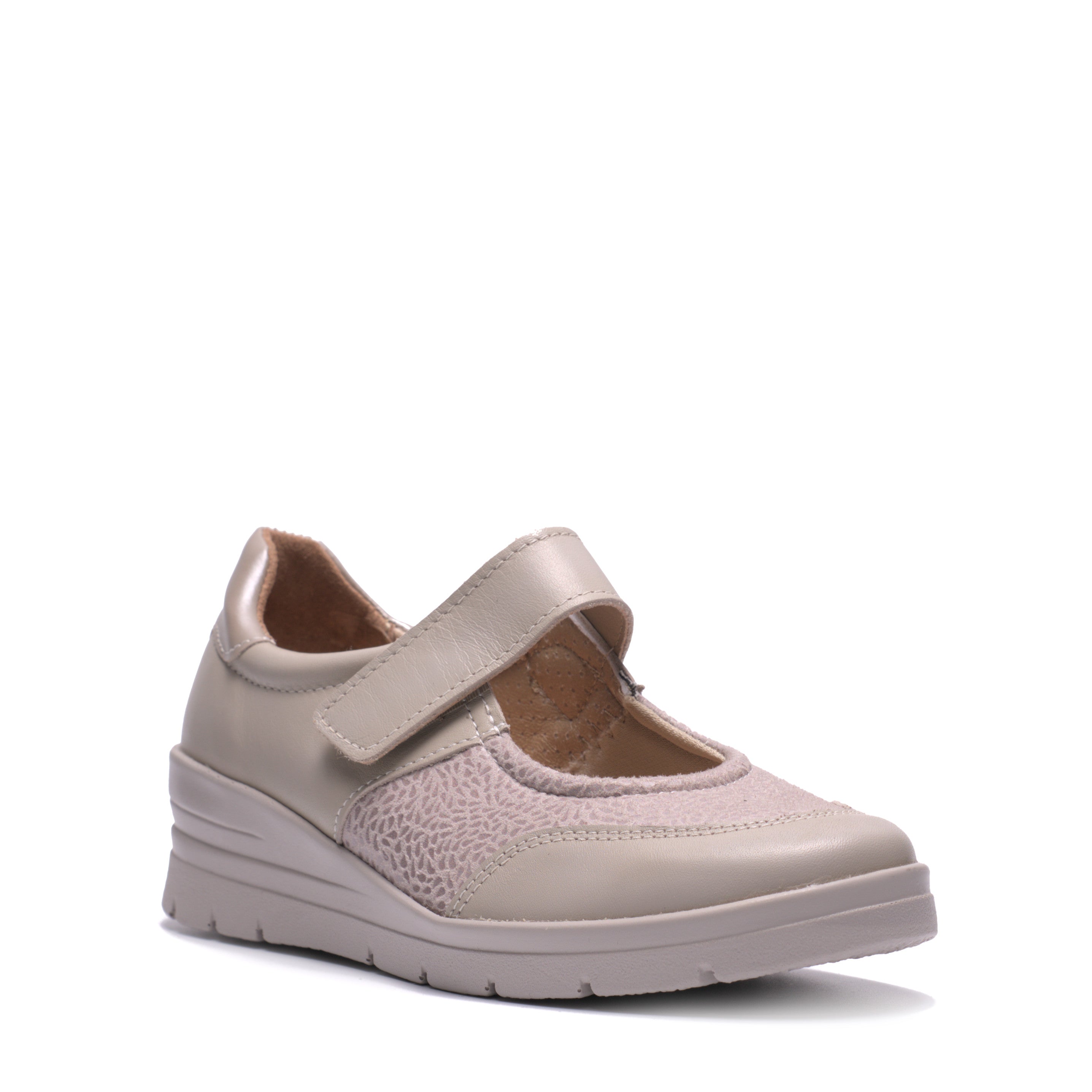 Scarpa Scollata Con Strappone Grunland Sc4596