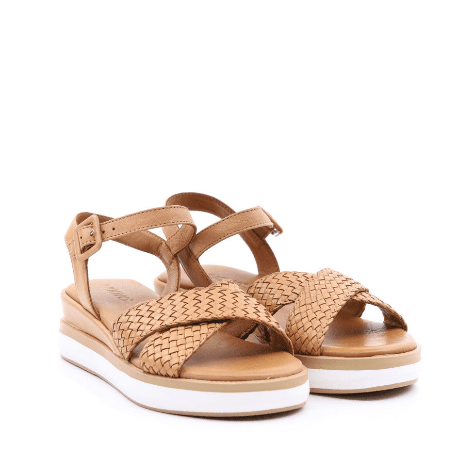 Sandalo Con Tomaia Intrecciata Inuovo 113065