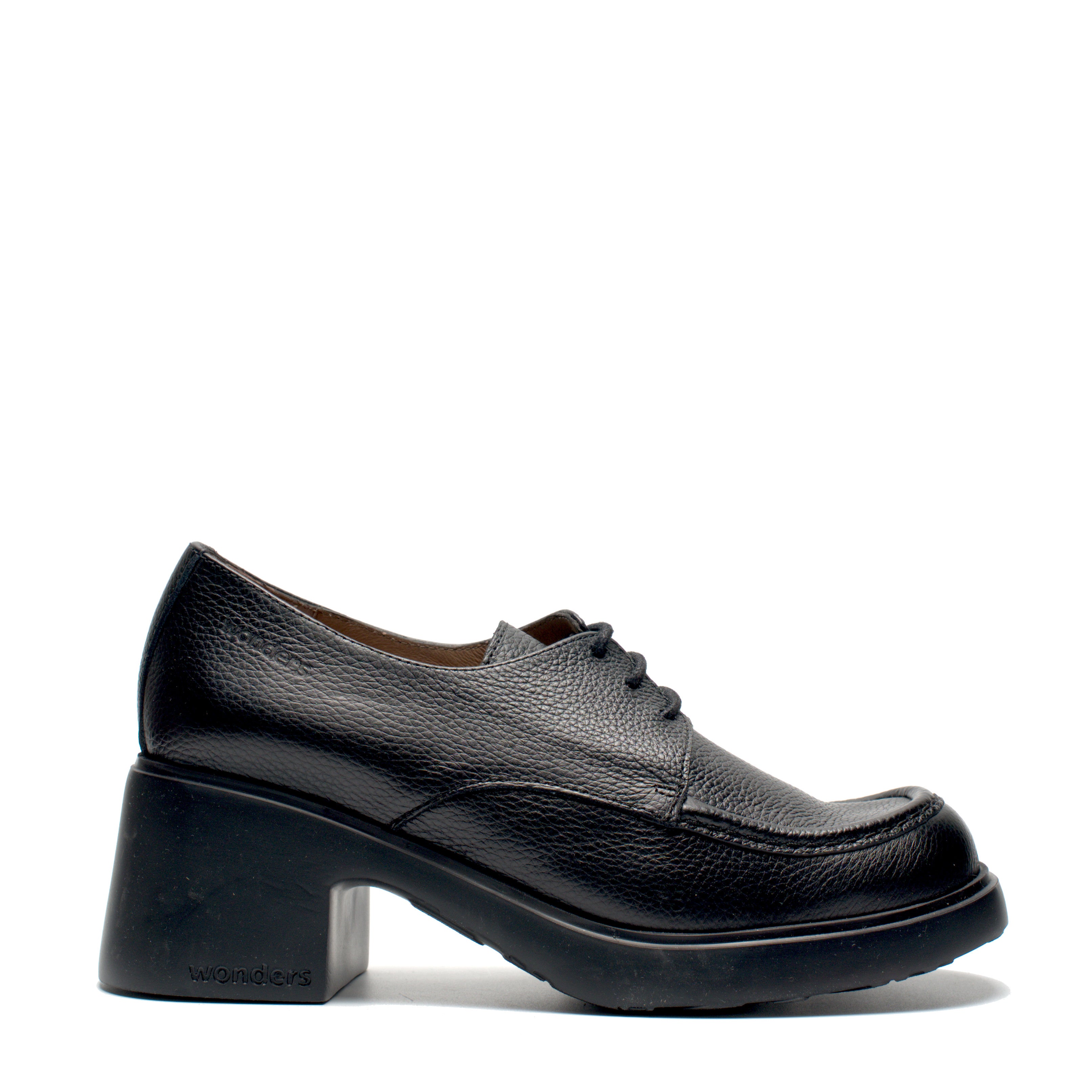 Scarpa Con Lacci E Suola E.V.A. Wonders E7123