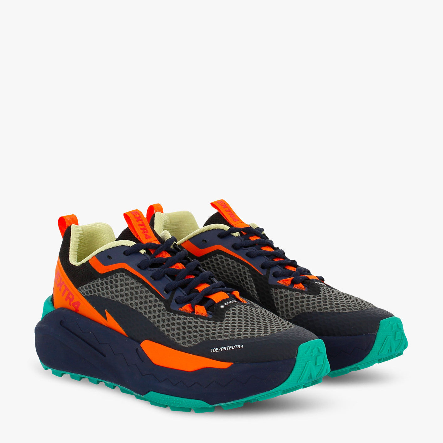 Sneakers Con Lacci Gore-Tex° Extra 8700500