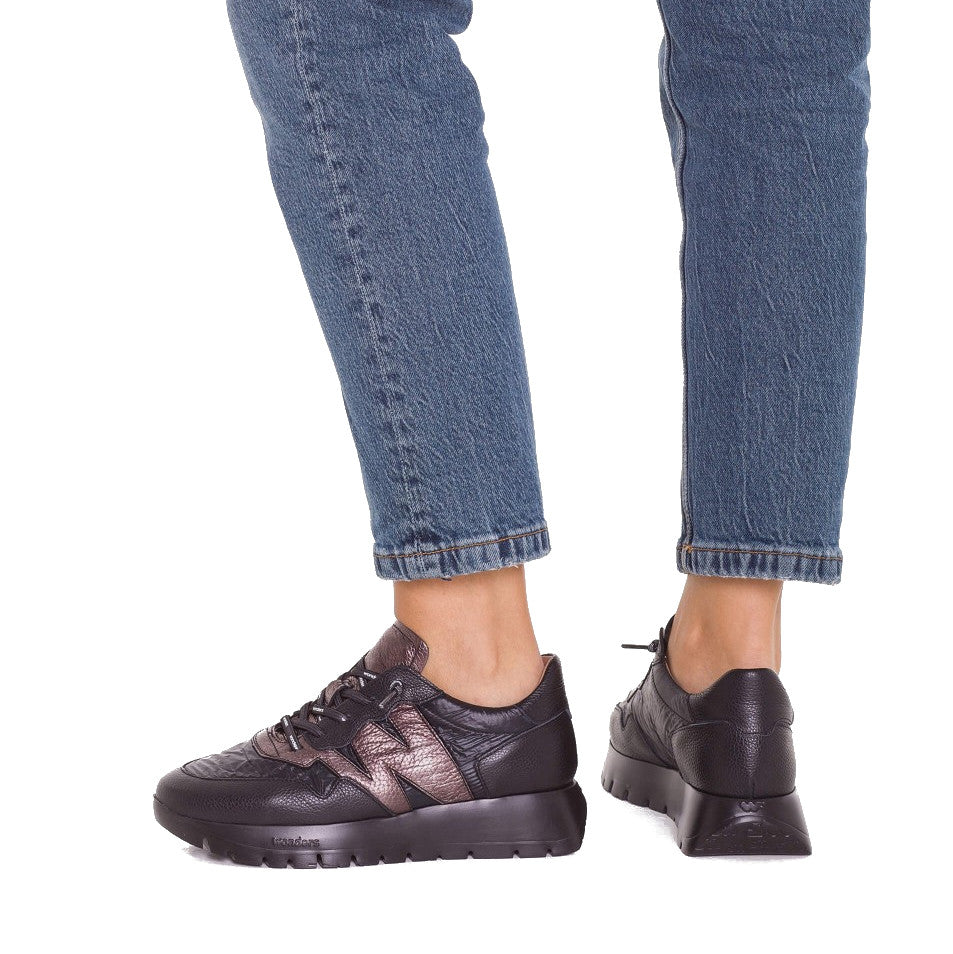 Sneakers Con Lacci Elastici Wonders  A9491